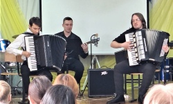 Музыка сквозь поколения